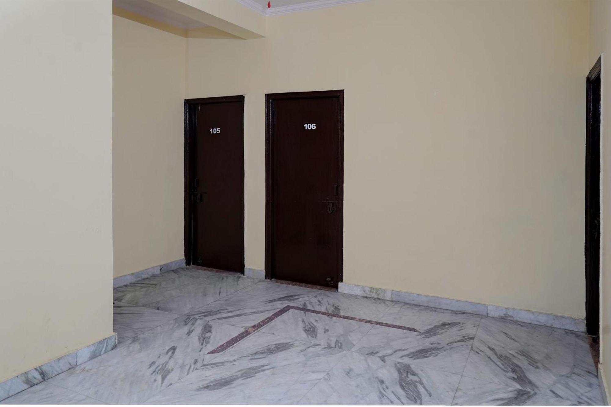 Hotel O 81617 The Pacific Hotel Ghaziabad Exterior photo