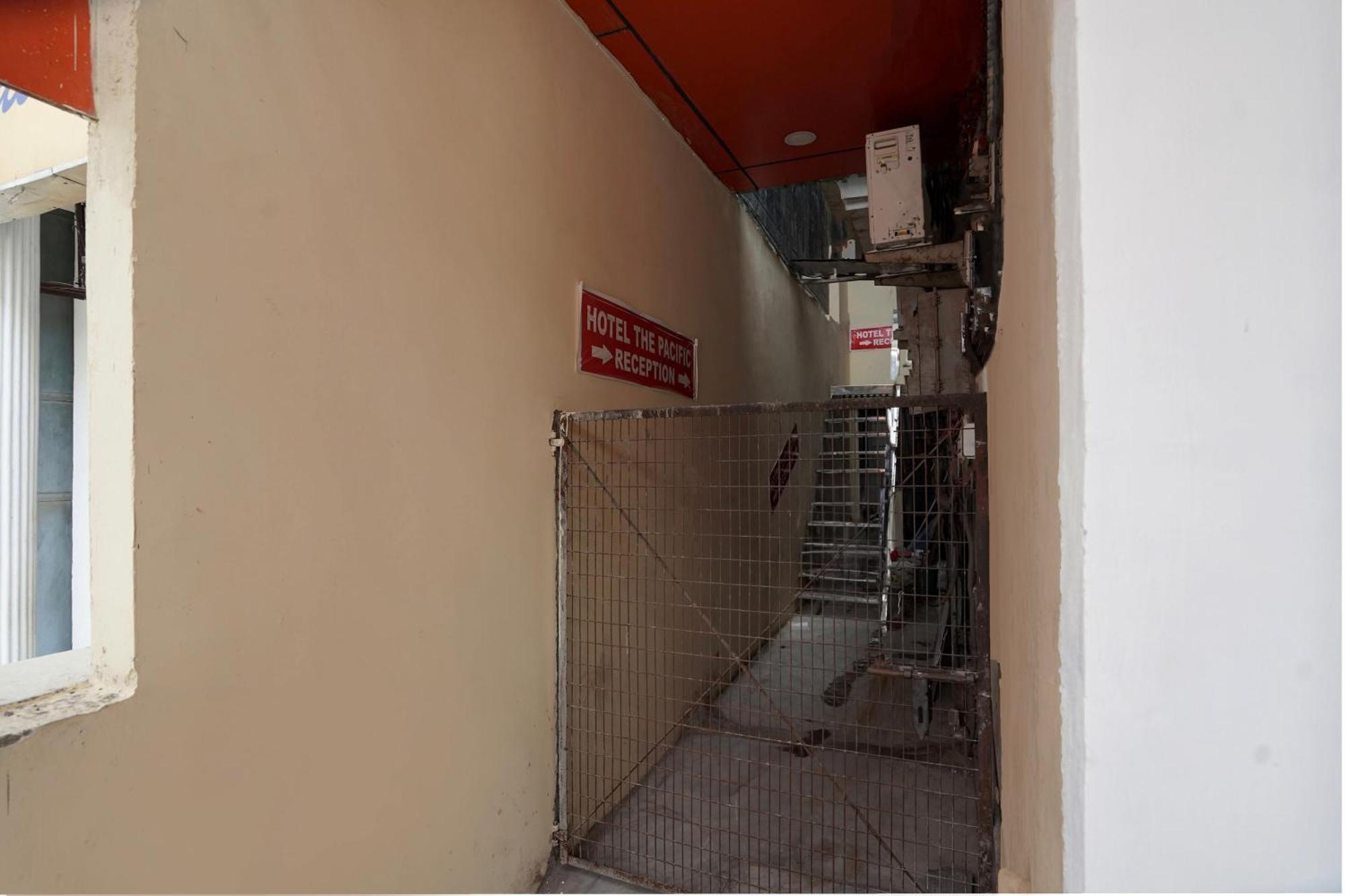 Hotel O 81617 The Pacific Hotel Ghaziabad Exterior photo