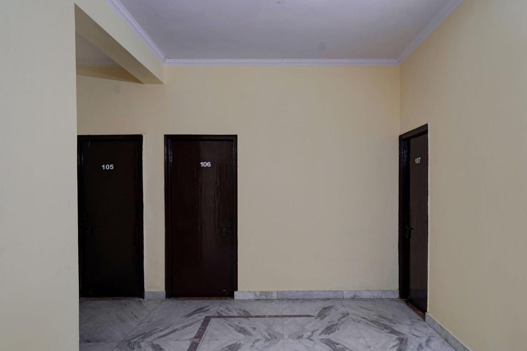 Hotel O 81617 The Pacific Hotel Ghaziabad Exterior photo
